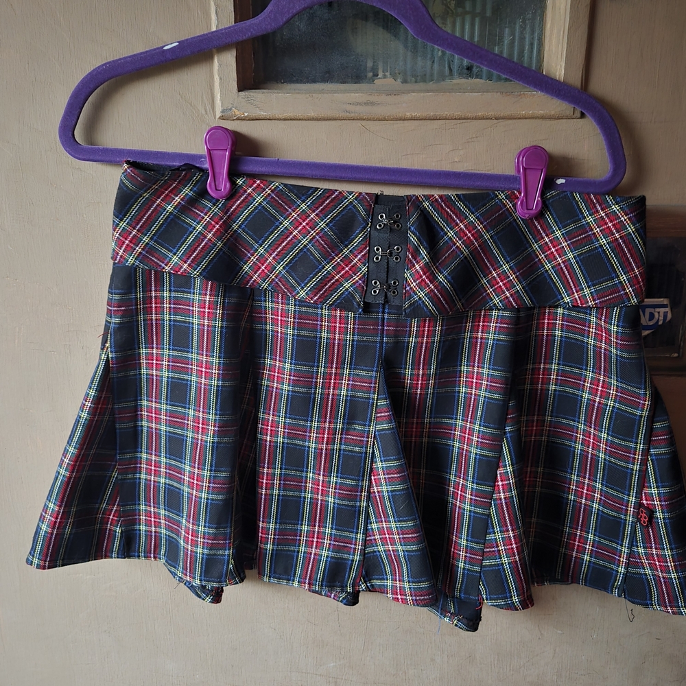 Medium Adorable Royal Bones Plaid Mini Skirt